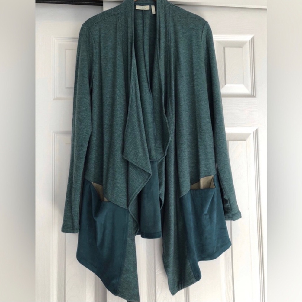 LOGO 4 tops by Lori Goldstein piece bundle - Picture 5 of 14